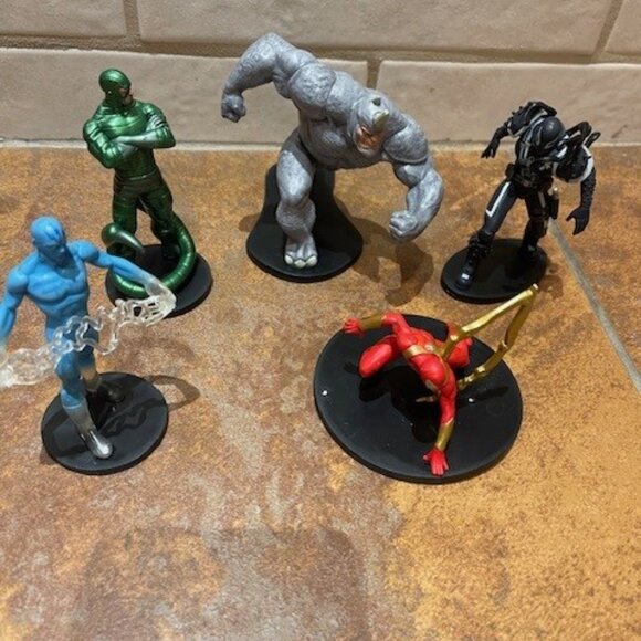Marvel ElectroMan, IronMan, ScorpionMan, Agent Venom, RhinoMan Cake Toppers 5 pc - Picture 3 of 3